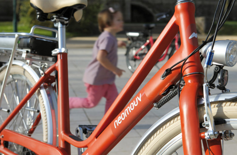 Velo pliant electrique neomouv